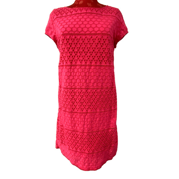 Halogen Dresses & Skirts - Halogen Dress Size M Short Sleeve Pink Eyelet Lace Casual Preppy Classic Sheath
